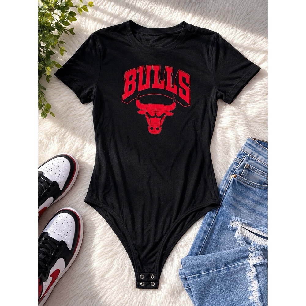 Junk Food Chicago Bulls Black Graphic Bodysuit Women's Large NBA